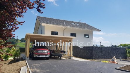 Einfamilienhaus mit Luft/Wasser-W&auml;rmepumpe mit K&uuml;hlfunktion