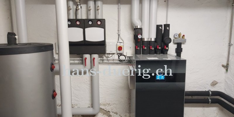 Sole-Wasser Wärmepumpe BUDERUS WSW196i.2-16