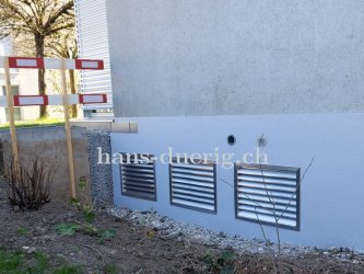 Wetterschutzgitter der Wärmepumpe Fortluft