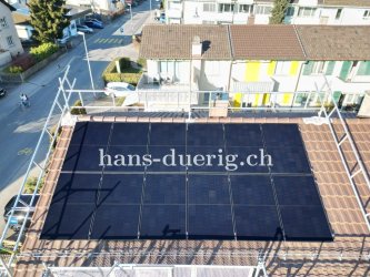 PV-Anlage mit einer Peak-Leistung von 5.5 kW