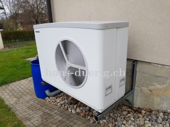 WPL25A auf Wandkonsole befestigt